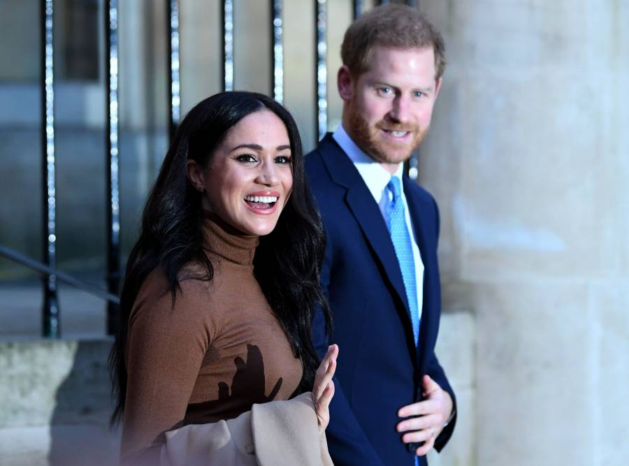 El príncipe Enrique y su esposa Meghan renuncian a la Familia Real