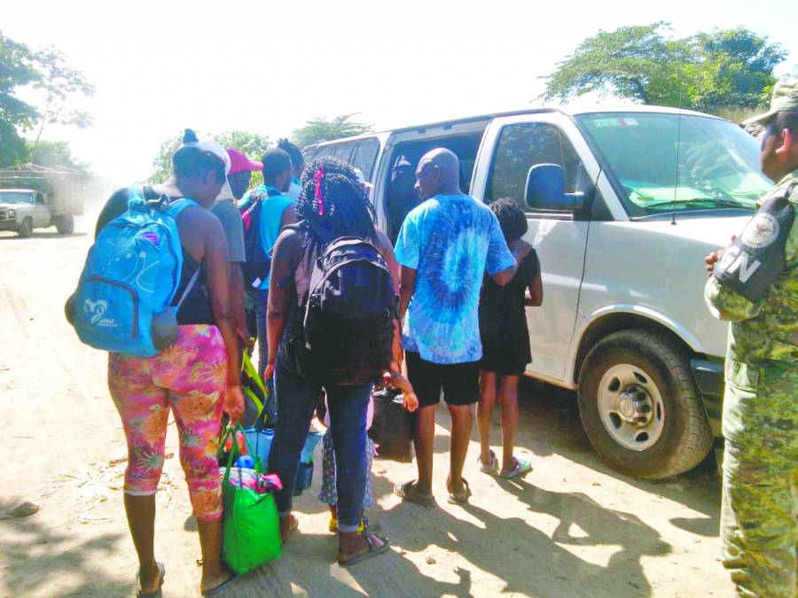 En 4 d&iacute;as, INM y Guardia Nacional detienen a 711 migrantes