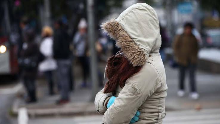 Activan alerta amarilla en seis alcaldías por frío
