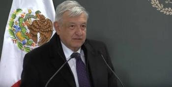 AMLO lamenta tiroteo en colegio de Torre&oacute;n