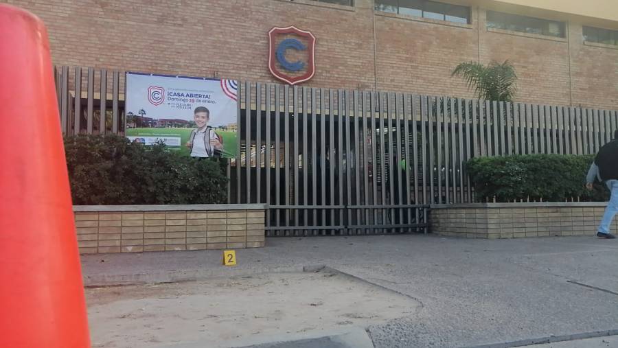 Despiden menor que disparó en colegio de Torreón