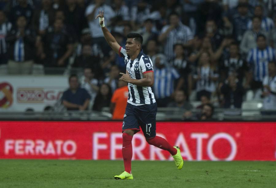 Suspenden dos juegos a Gallardo por cánticos contra el América