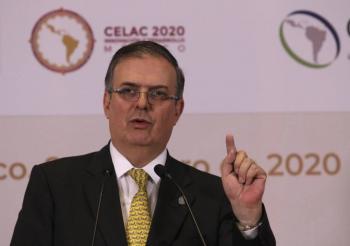 Asiste Ebrard a la toma de posesi&oacute;n de Giammatei en Guatemala