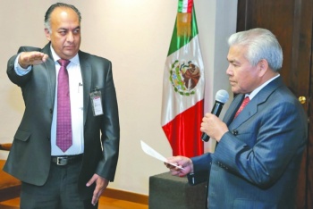 Protesta David M&eacute;ndez como titular de Gobernaci&oacute;n de Puebla