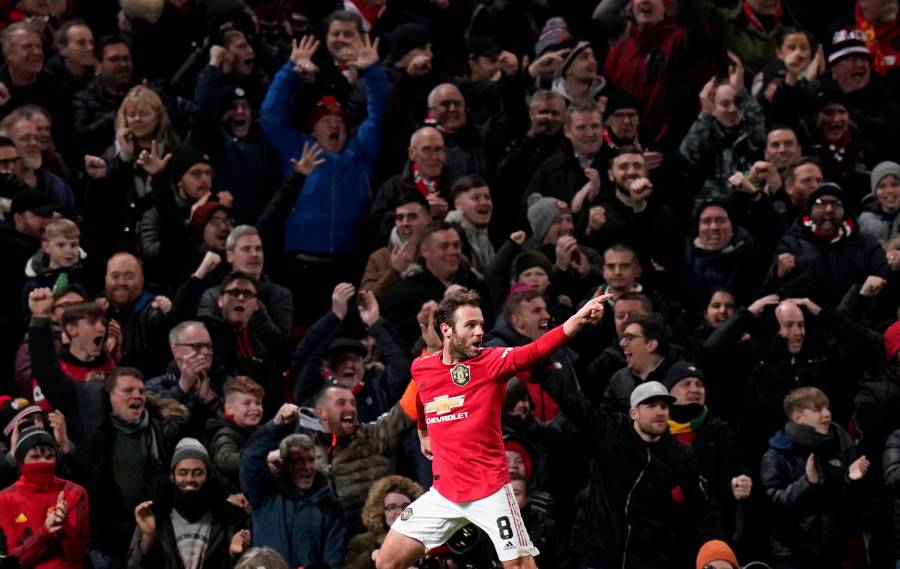 Manchester United elimina al Wolverhampton de Jiménez en la FA Cup