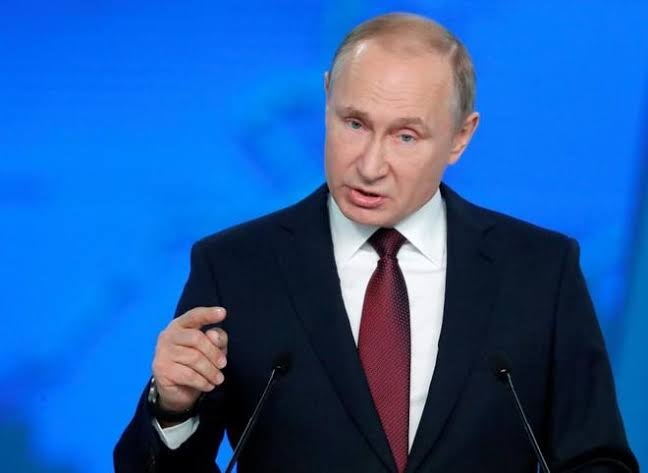 Putin impulsa reformas para permanecer en el poder