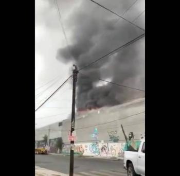 Incendio en bodega de qu&iacute;micos en Monterrey