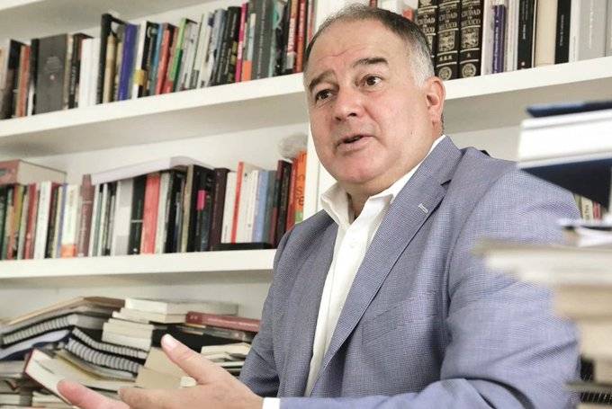Condena CNDH amenaza contra periodista Héctor de Mauleón y pide medidas de protección