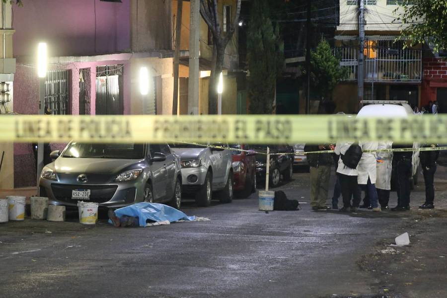 Matan a tres en puesto de comida en Azcapotalco