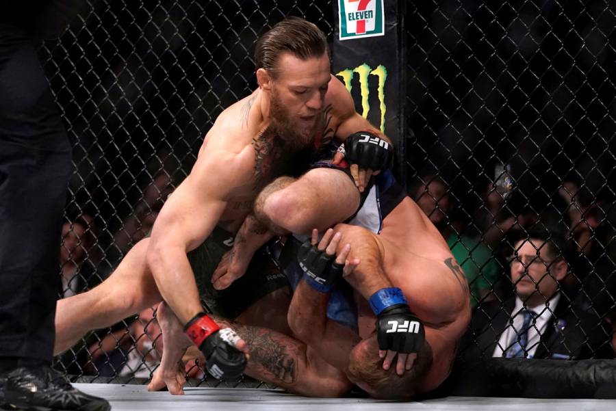 Conor McGregor regresa al triunfo en UFC en sólo 40 segundos