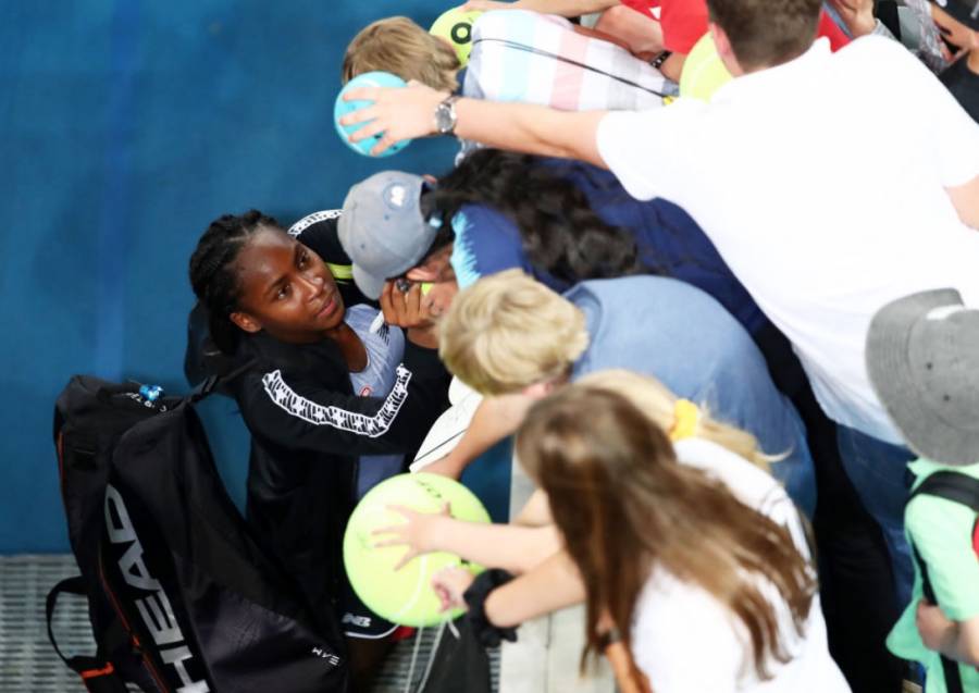 Coco Gauff de 15 años, elimina a Venus Williams en el Abierto de Australia