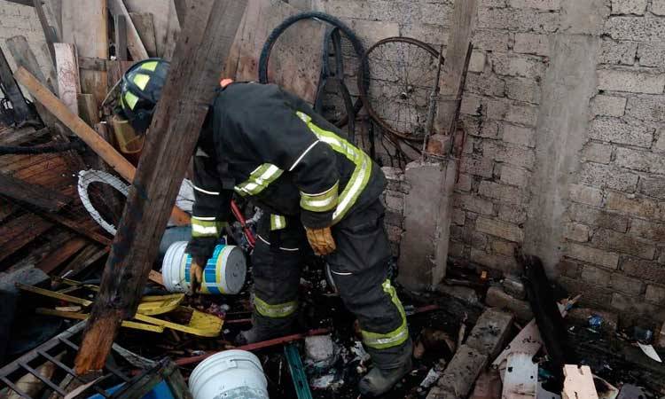 Cuatro personas resultan heridas en un incendio en Coyoac&aacute;n