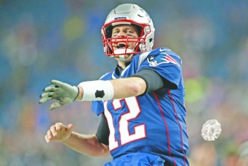 Tom Brady se abre a escuchar ofertas de otros equipos