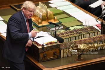 Parlamento da s&iacute; definitivo al Brexit