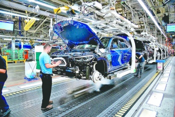 Autos europeos deben pagar arancel a EU