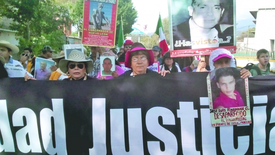 Inicia Caminata por la Paz; quieren que AMLO los oiga