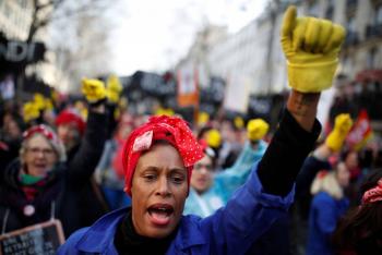 Sindicatos franceses amagan con m&aacute;s meses de protestas
