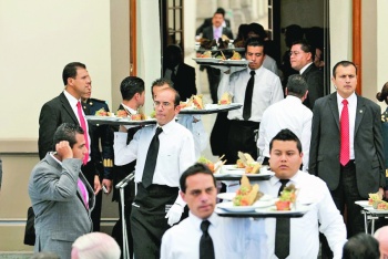 Servicios, la actividad econ&oacute;mica que levanta 