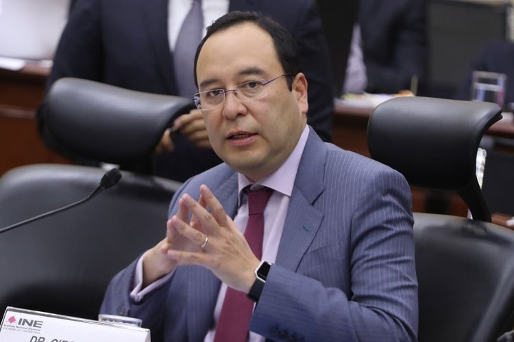 Reforma de 4T beneficia el doble a Morena: INE 
