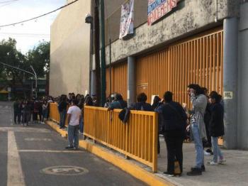 Paristas entregan instalaciones de la Prepa 7