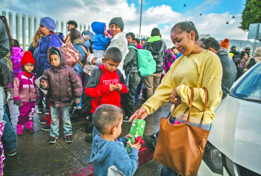 Alertan riesgo para 20 mil niños que esperan asilo