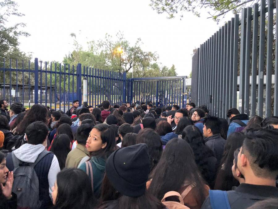 Encapuchadas de FCPYS  reprochan a las autoridades nula atención a violencia en la UNAM