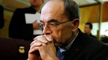 Absolver&aacute;n al cardenal franc&eacute;s que ocult&oacute; pederast&iacute;a