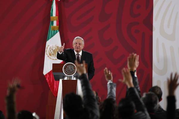Vamos a quitarle los niños y jóvenes a la delincuencia: López Obrador