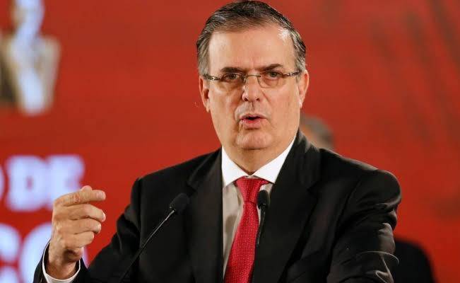 Considera Ebrard que no se justificaría enviar avión a China por mexicanos