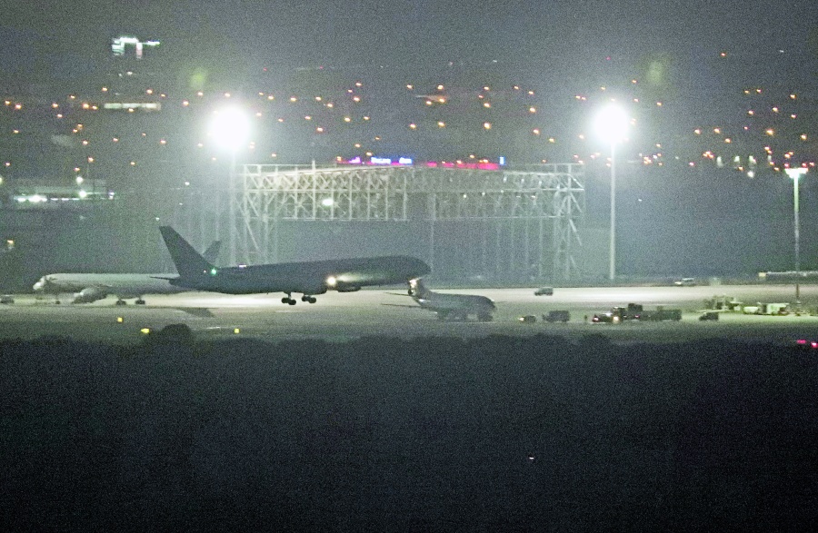 Vuelo de Air Canad&aacute; aterriza de emergencia