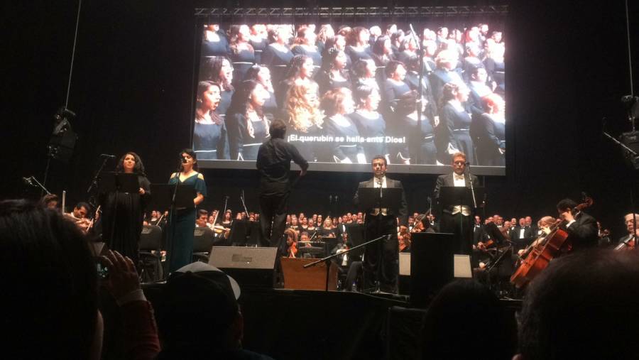 Beethoven congrega a 14 mil personas durante el Súper Bowl.