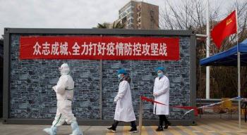 Asciende a 425 el n&uacute;mero de muertos por coronavirus en China