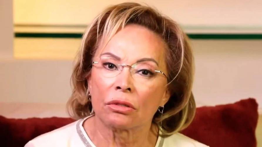 Elba Esther se lanza contra reglamento de elecciones del SNTE