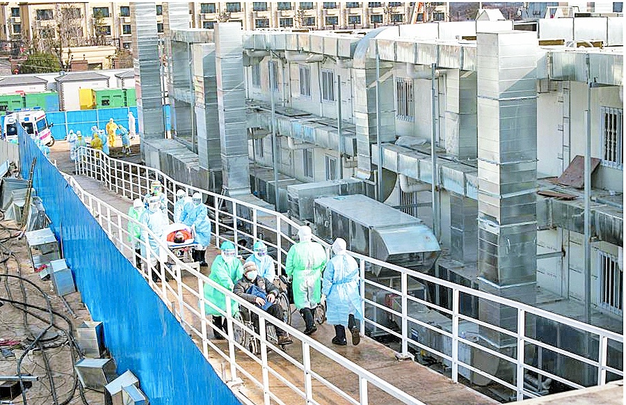 China erige hospital en 10 días, México espera 5 años para reconstruir el de Cuajimalpa