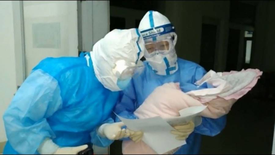 Nace un beb&eacute; en Wuhan infectado por coronavirus