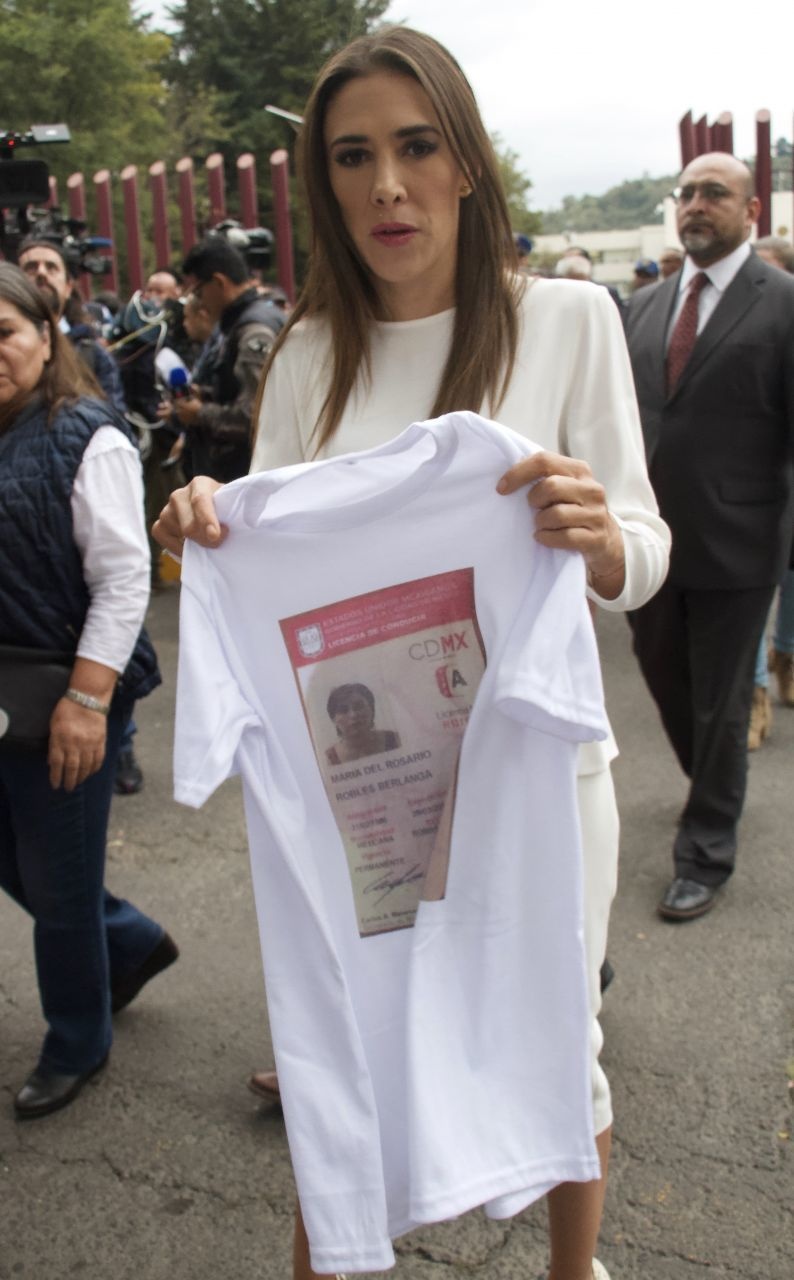 Abogado deja el caso de Rosario Robles a unas horas de su audiencia 