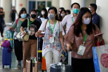 Desesperados por coronavirus, chinos recurren a medicamentos VIH