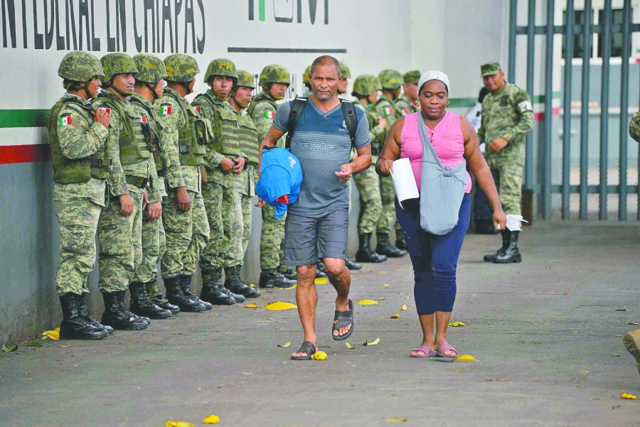 Estaciones migratorias son centros carcelarios, señala CNDH