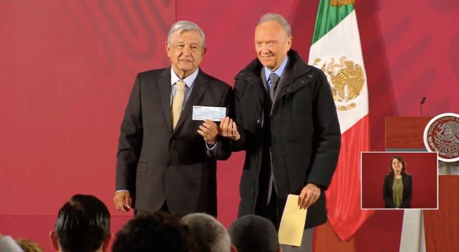 Entrega FGR 2 mil mdp al Gobierno Federal