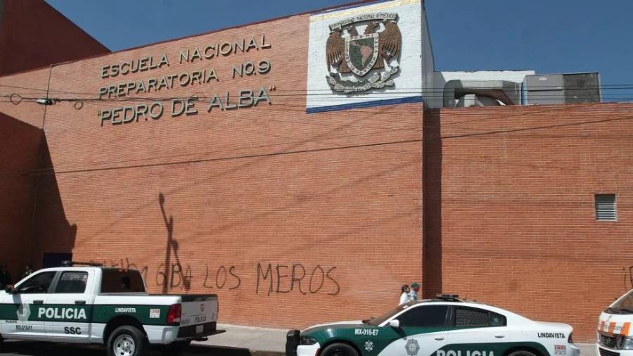 Establecen mesa de diálogo para liberar la Prepa 9