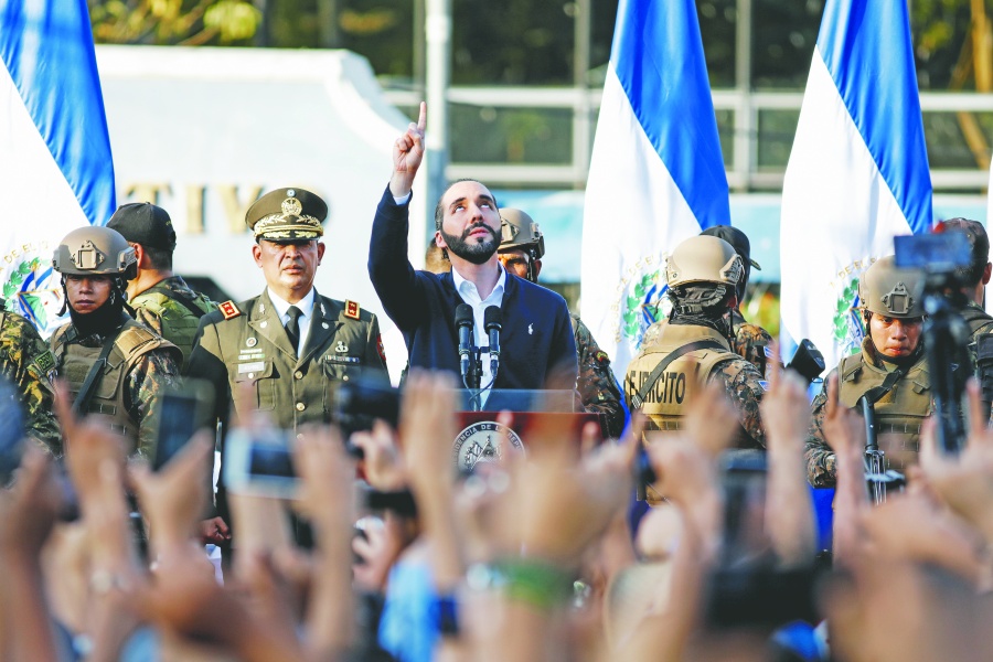 Corte se mete en la guerra de poderes en El Salvador