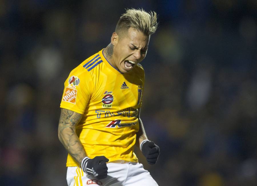 Eduardo Vargas elimina fotos con los Tigres en Instagram