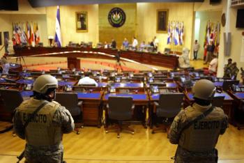 Congreso de El Salvador sin acuerdo para pr&eacute;stamo de Bukele