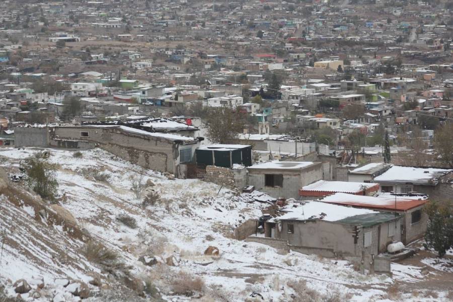 Alerta naranja en Ciudad Juárez por nieve; suspenden clases
