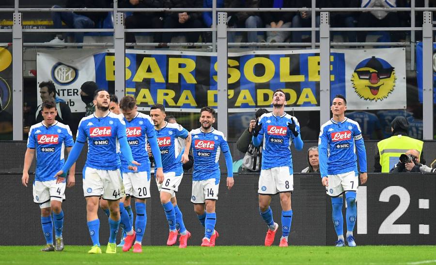 Napoli gana al Inter en la Copa Italia; Lozano no vio acción
