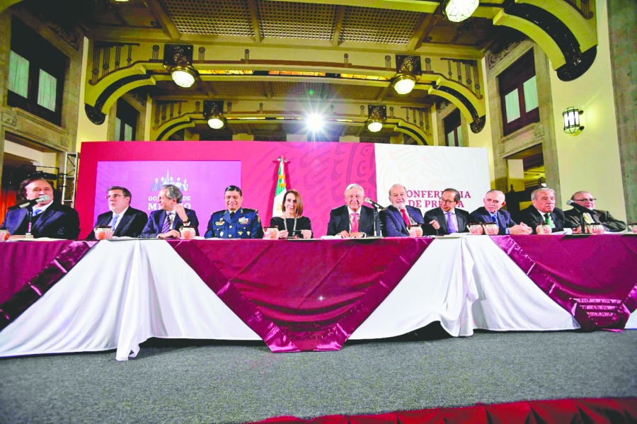 Convencen a 200 de IP comprar cachitos para rifa de TP-01