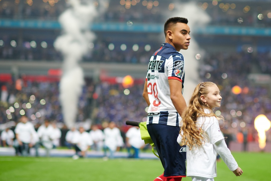 En Liga MX niños que acompañan a jugadores no pagan por participar