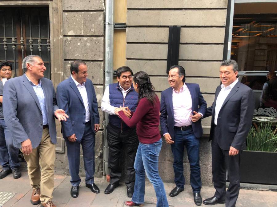 Gobernantes de Morena se reúnen para manifestar respaldo a políticas del Presidente