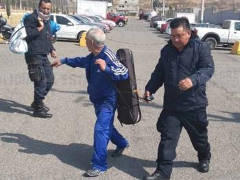 Liberan a “El Violinista”, hombre que se defendi&oacute; de asalto en Ecatepec