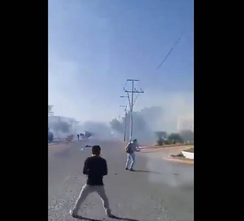 Enfrentamiento entre policías y normalistas deja varios heridos en Chiapas